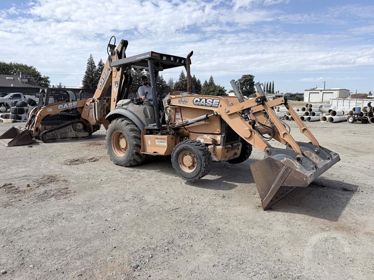 2012-case-580sn-image-10