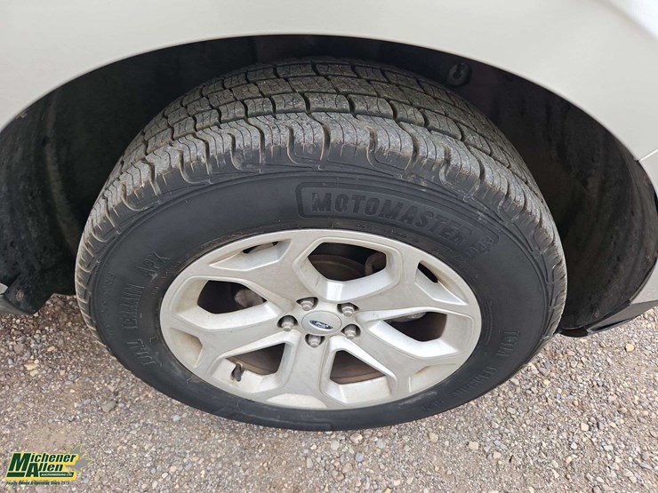 2013-ford-edge-sel-image-11