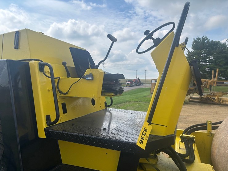 bomag-bw213d-image-10