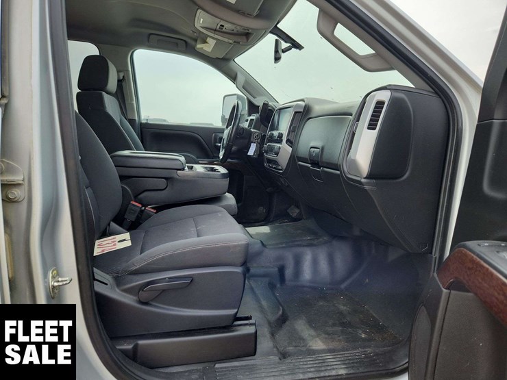 2019-gmc-sierra-2500hd-image-17