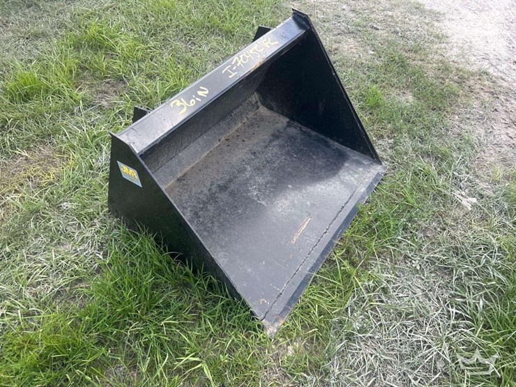 2025-jmr-36in-bucket-mini-skid-steer-attachment-image-2