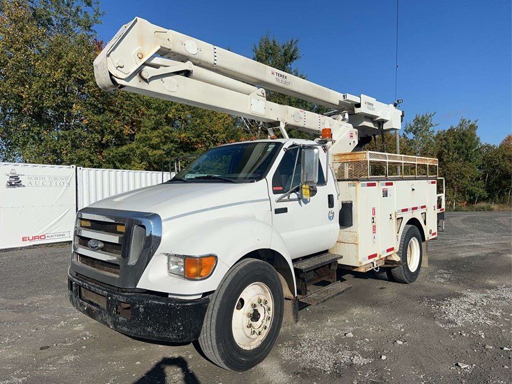 2005-ford-f650-xl-image-1