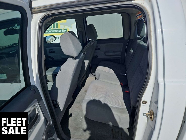 2007-dodge-dakota-image-14