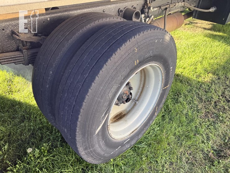 2000-ford-f750-sd-image-14