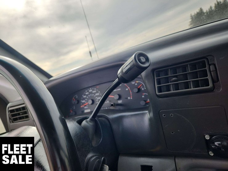 2002-ford-f450-image-18