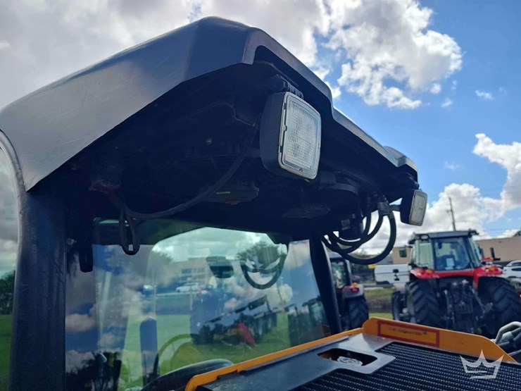 jcb-3ts-8t-image-25