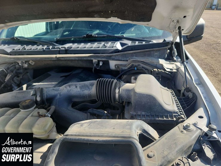 2019-ford-f150-image-28