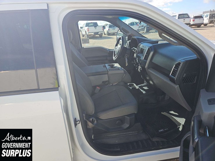 2016-ford-6.5-ft-image-17