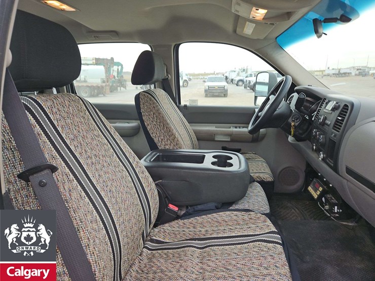 2009-gmc-sierra-2500hd-image-17