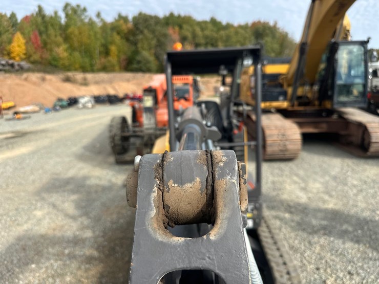 volvo-ec27d-image-26