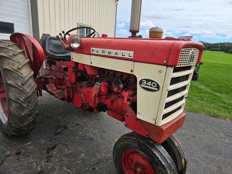 #2509-•-1959-farmall-340-tractor-image-10