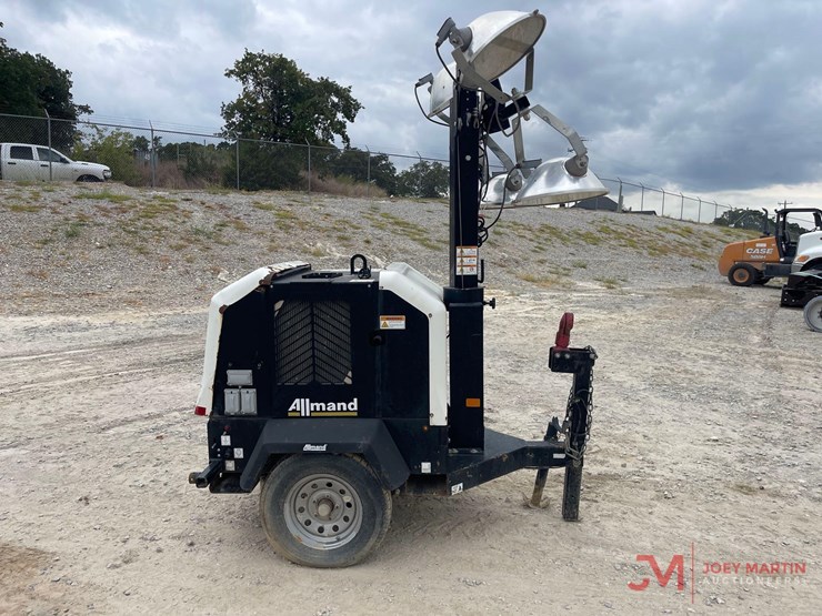 2019-allmand-bros-night-lite-v-series-nlv-image-2