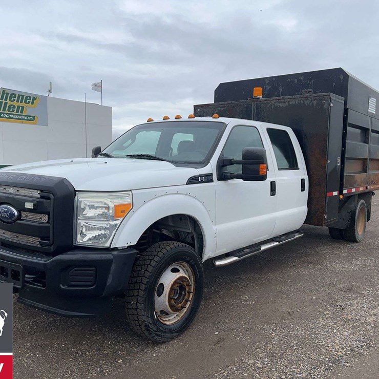 2016 FORD F550