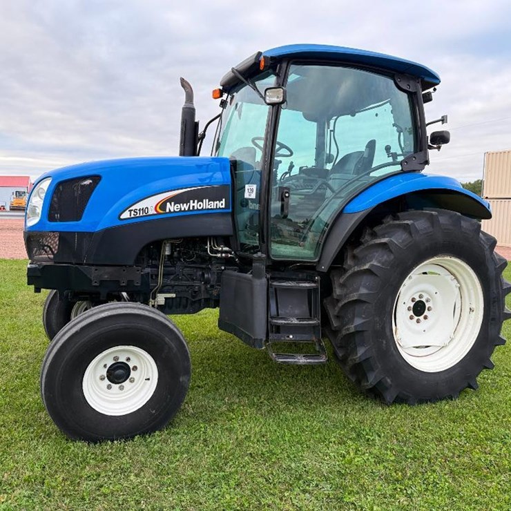 NEW HOLLAND TS110A