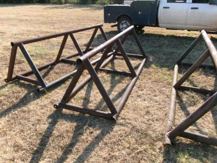 pipe-racks,-10'-x-4"-(3-racks-per-set)-image-2