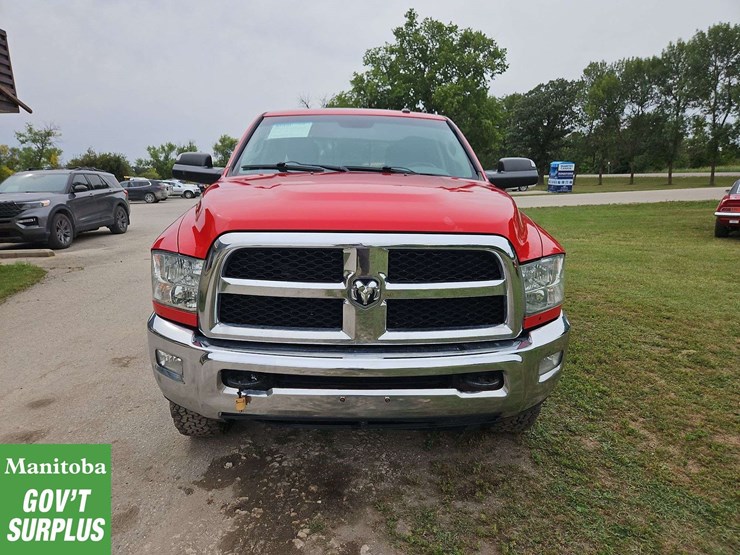 2015-dodge-2500-image-9