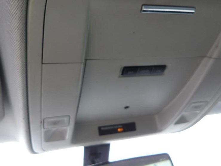 2015-chevrolet-2500-image-21