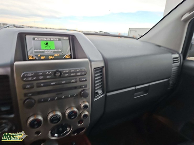 2007-infiniti-qx56-image-23
