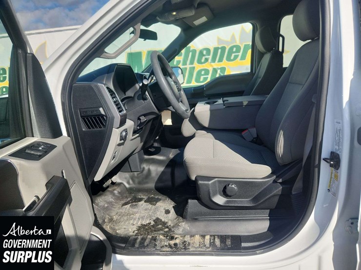 2019-ford-f150-image-13