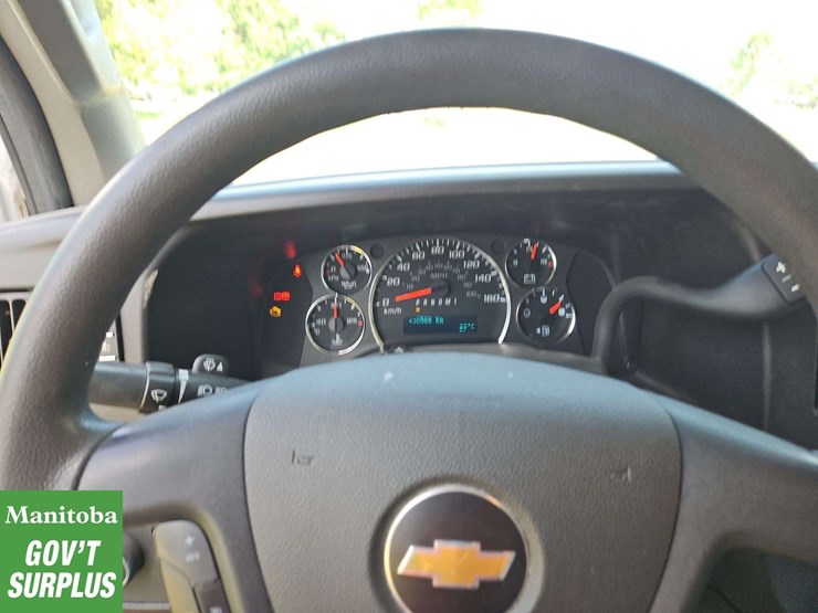 2020-chevrolet-express-s/a-ambulance-image-26