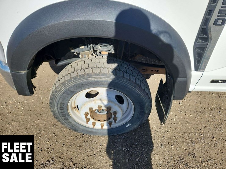 2023-ford-f550-image-9
