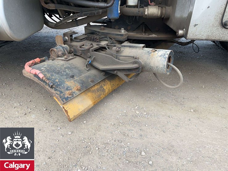 2019-international-workstar-7400-image-24