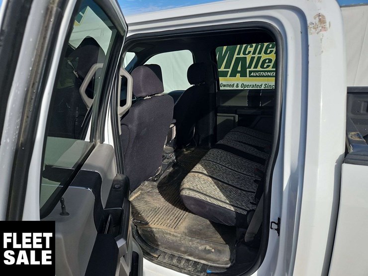 2020-ford-f150-image-14
