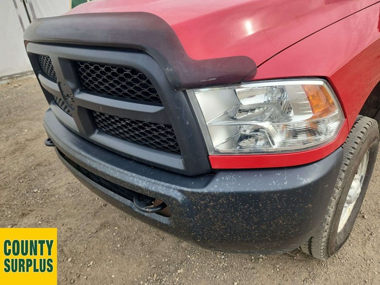 2015-dodge-2500-image-42