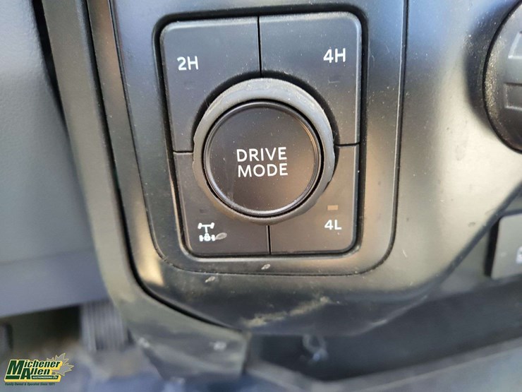 2023-ford-f250-image-19