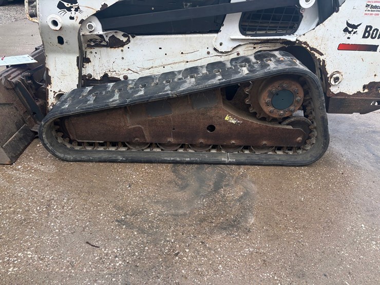2015-bobcat-t770-image-72