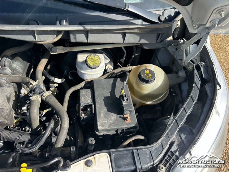 2019-ford-transit-image-54