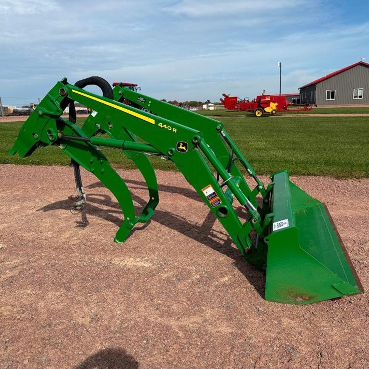JOHN DEERE 440R