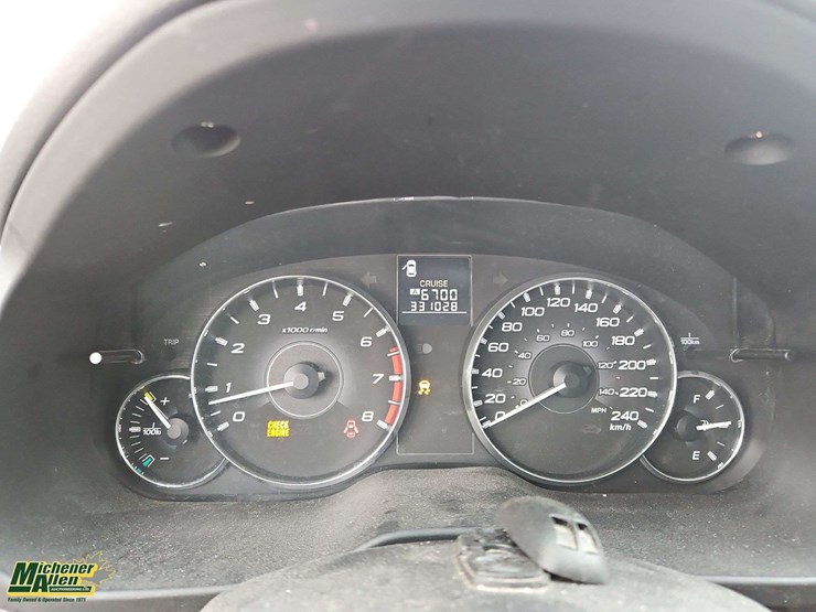 2011-subaru-outback-image-19