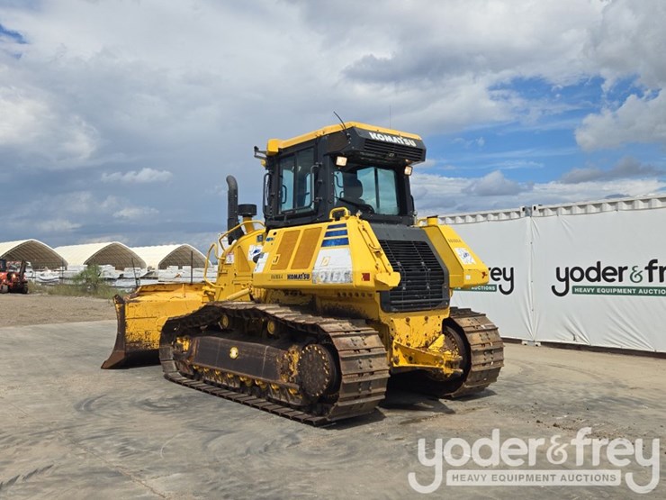 2018-komatsu-d61ex-24-image-3