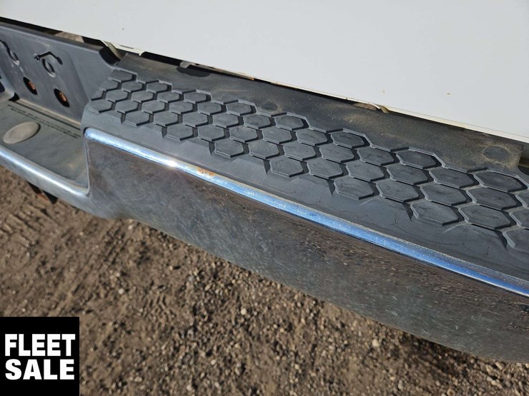 2010-dodge-ram-2500-image-34
