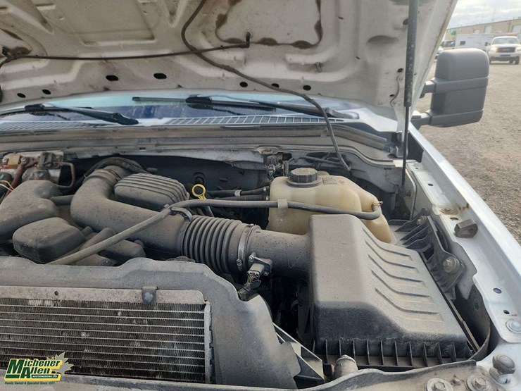 2010-ford-f350-image-31