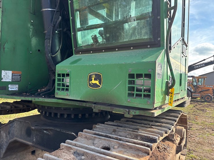 deere-703jh-image-45
