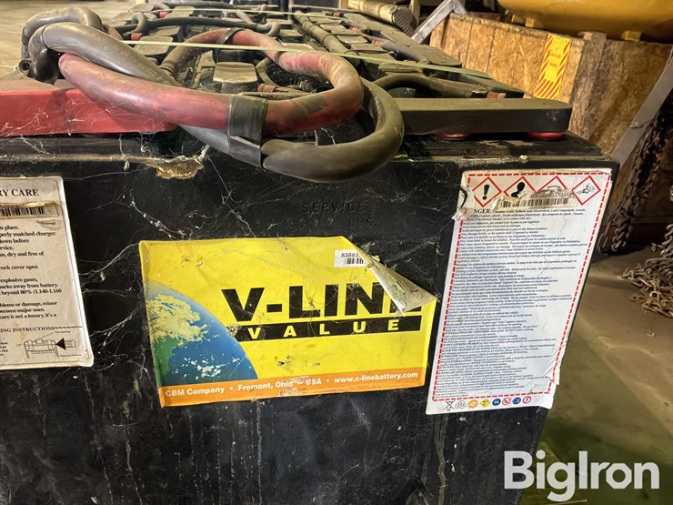 v-line-value-18-125v-17-forklift-battery-image-11