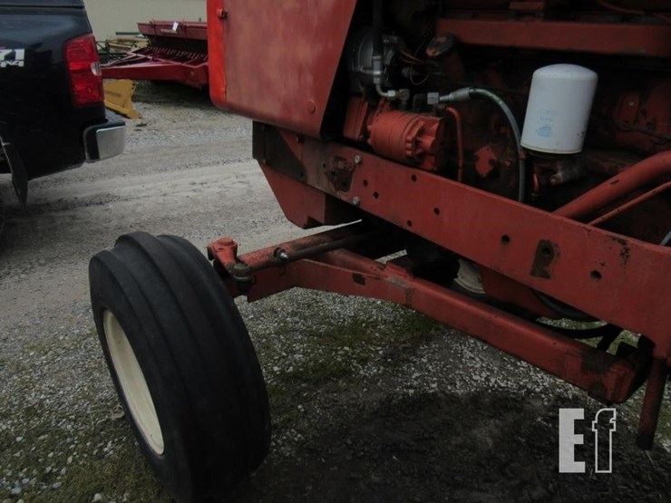 1977-allis-chalmers-185-image-23