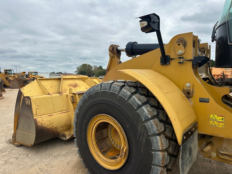 2014-caterpillar-972k-image-15