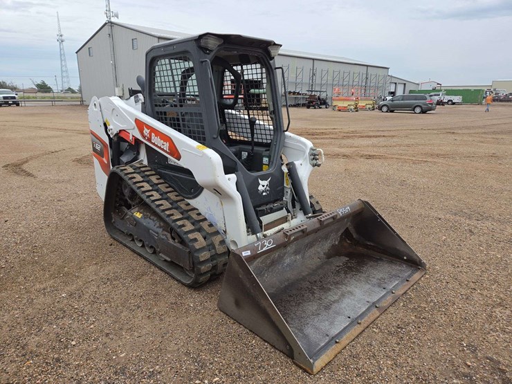 2022-bobcat-t62-image-3