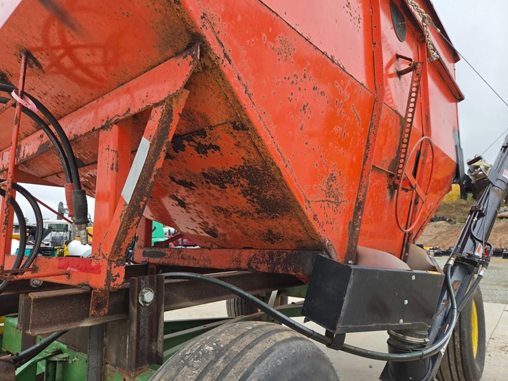 john-deere-1065a-image-17