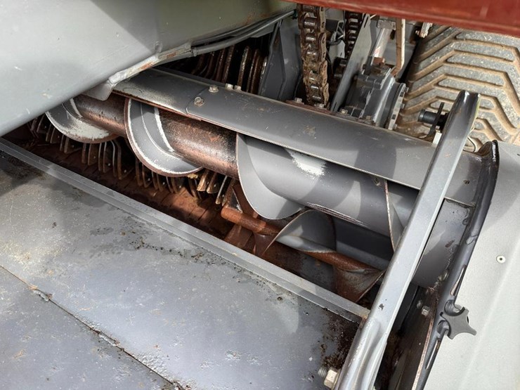 massey-ferguson-2170-image-32