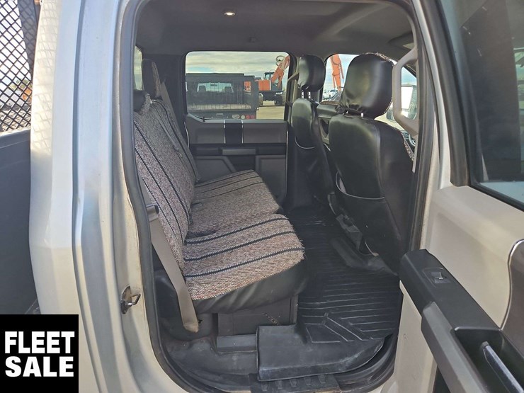 2017-ford-f350-image-15
