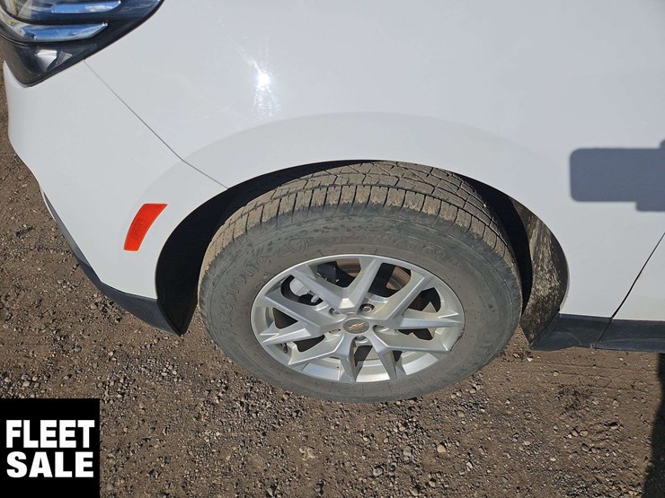 2022-chevrolet-equinox-image-9