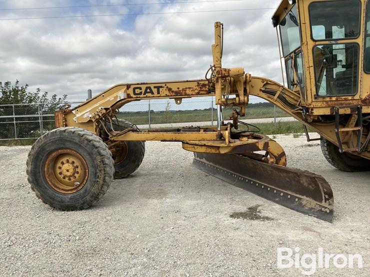 1988-caterpillar-12g-image-10