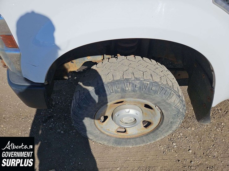 2010-ford-f250-image-9