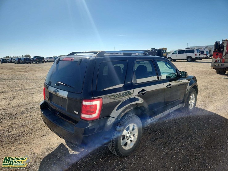 2012-ford-escape-image-4