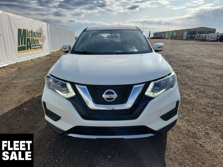 2017-nissan-rogue-image-8