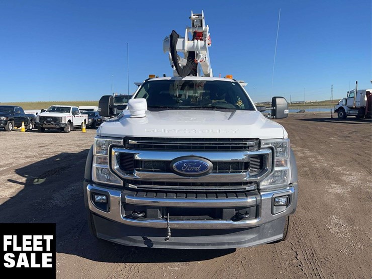 2020-ford-f550-image-8
